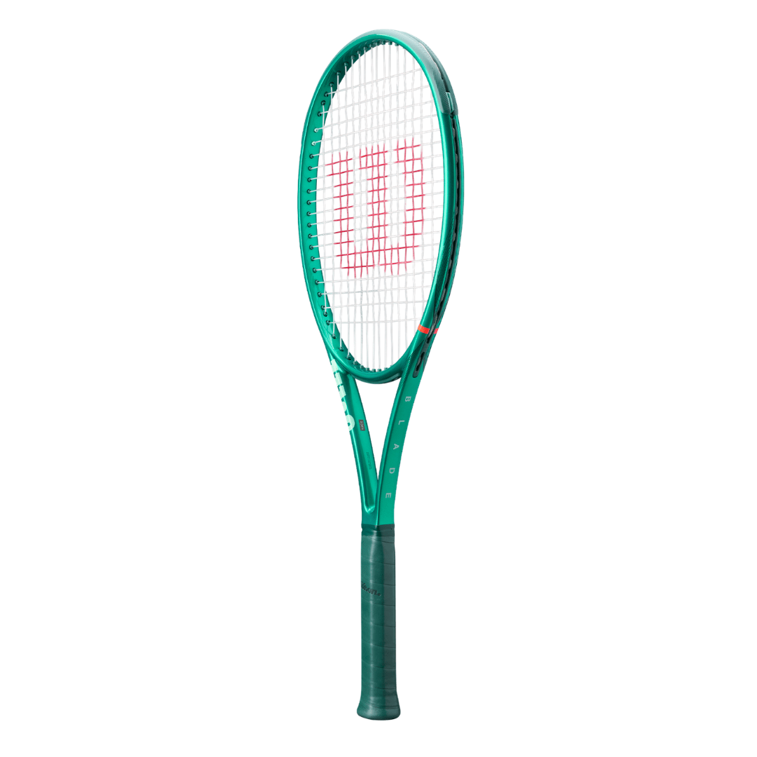 Wilson Blade 98 v10 305g (16x19) tennis racket