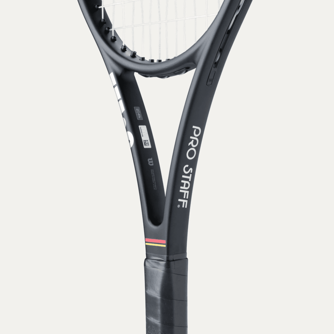 Wilson Pro Staff 97L Classic 290g (16x19) tennis racket