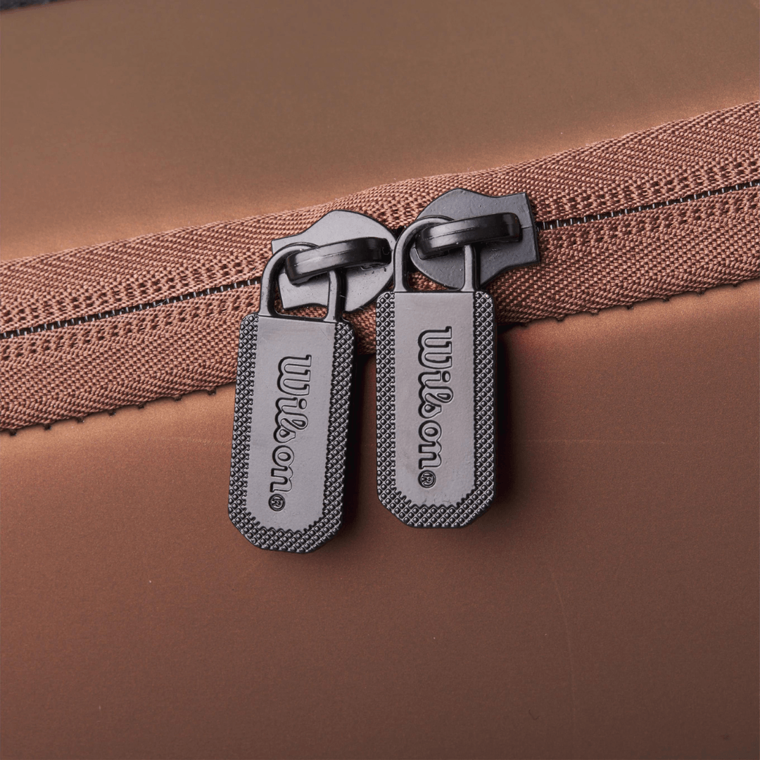 Wilson Super Tour Pro Staff v14 15-pack tennis bag